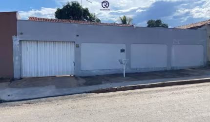 Casa à venda no bairro Morada dos Pássaros - Aparecida de Goiânia/GO