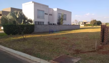 Terreno à venda no bairro Residencial Alphaville Flamboyant em Goiânia/GO