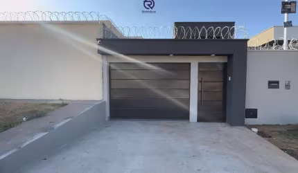 Casa à venda no bairro Itapoã - Aparecida de Goiânia/GO