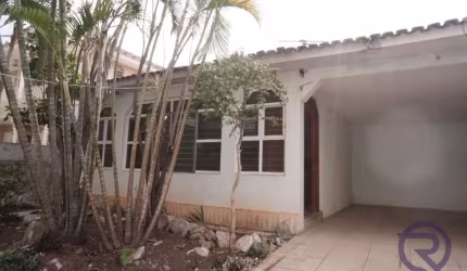 Casa à venda no bairro Setor Nova Suiça em Goiânia/GO