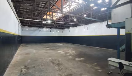 Galpão em Ótima Localização no Bairro de Mooca com 490 m² Área Construída