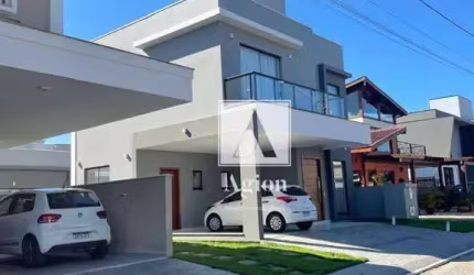 Casa em condomínio fechado no Campeche