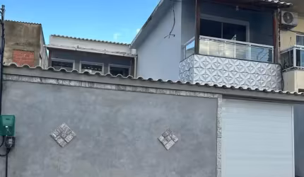 Vendo ótima casa duplex em campo grande