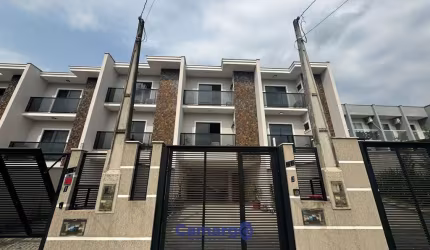 Sobrado 3 quartos - Nova Brasília