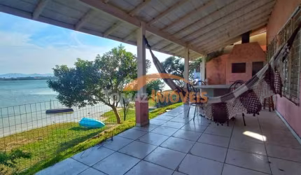 Casa com 5 quartos à venda na Estrada Geral de Ibiraquera, 120, Ibiraquera, Imbituba, 270 m2 por R$ 1.200.000