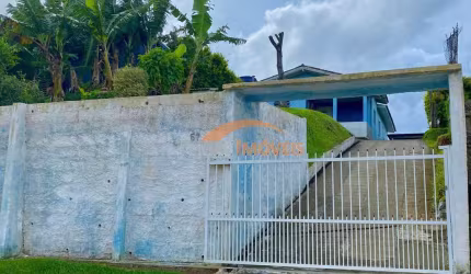 Casa com 3 quartos à venda na Av central, 100, Centro, Imaruí, 100 m2 por R$ 220.000