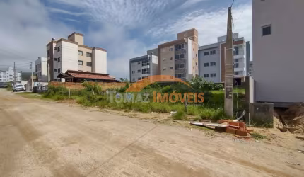 Terreno à venda na Village, 3, Village, Imbituba por R$ 769.000