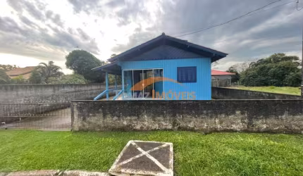 Casa com 2 quartos à venda na Araçatuba, 210, Araçatuba, Imbituba por R$ 350.000