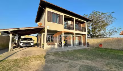 Casa com 3 quartos à venda na Mirim, 3, Mirim, Imbituba, 126 m2 por R$ 650.000