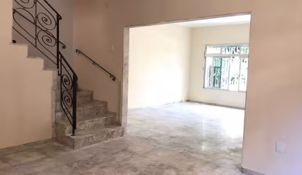CASA NO EMBARÉ
