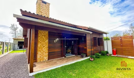 Casa com 2 dormitórios à venda, 100 m² por R$ 450.000,00 - Janaina - Balneário Gaivota/SC