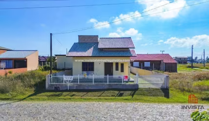 Casa com 2 dormitórios à venda, 90 m² por R$ 490.000,00 - Santa Fé I - Balneário Gaivota/SC