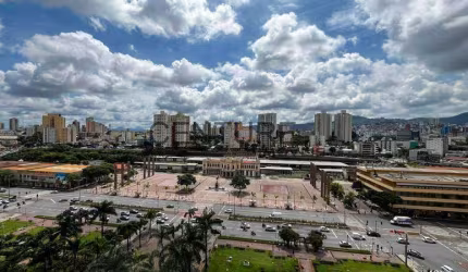Apartamento à venda, com 86m² - Centro