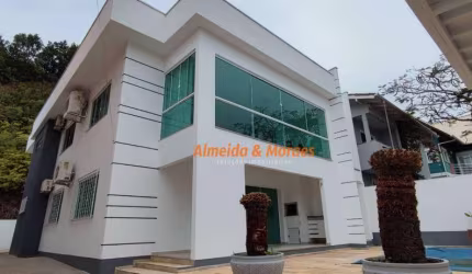 Casa com 5 dormitórios, 450 m²- Praia dos Amores - Balneário Camboriú/SC