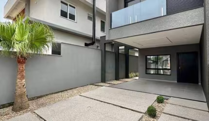 Sobrado com 3 dormitórios à venda, 165 m² por R$ 1.100.000,00 - Ingleses - Florianópolis/SC