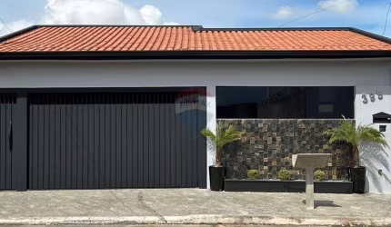 Casa a venda no bairro Jardim Eldorado, Região do Posto Comandante, casa toda automatizada com Alexa, 3 quartos, 3 vagas