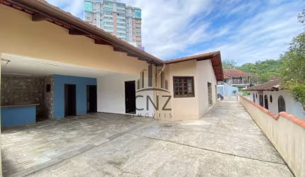 Imperdível oportunidade! Casa à venda em Brusque-SC, bairro Santa Rita: 3 quartos, 1 suíte, 2 salas, 3 banheiros, 2 vagas de garagem, 150m².
