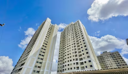 Apartamento com 3 dormitórios à venda, 55 m² por R$ 299.000 - Messejana - Fortaleza/CE