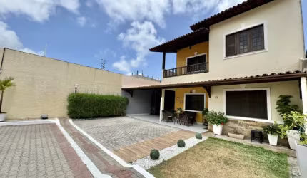 Casa com 3 dormitórios à venda, 180 m² por R$ 750.000 - Sapiranga - Fortaleza/CE
