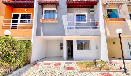 Casa com 3 dormitórios à venda, 115 m² por R$ 330.000 - Sapiranga - Fortaleza/CE