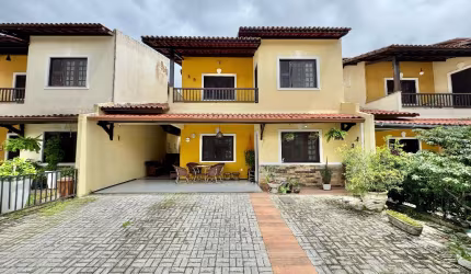 Casa Duplex em Condomínio no Bairro Sapiranga de 134m²