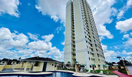 Apartamento com 3 dormitórios à venda, 55 m² por R$ 299.000 - Messejana