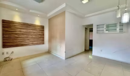 Casa plana em condomínio à venda na Lagoa Redonda de 85m² por R$ 300.000