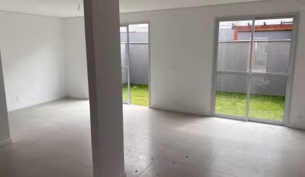 Casa em condomínio fechado com 2 quartos à venda na Rua Sagrado Coração de Jesus, 811, Morro das Pedras, Florianópolis por R$ 895.000