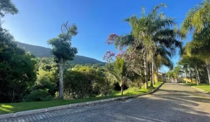 Terreno à venda na Rua Intendente Antônio Damasco, 2430, Ratones, Florianópolis por R$ 600.000