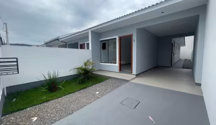 Casa com 3 quartos à venda na Rua Lidorcina Cândida Pereira, 28, Forquilhas, São José por R$ 460.000