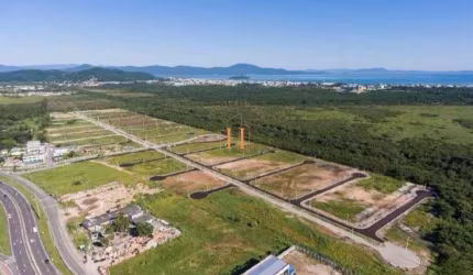 Terreno à venda na Rodovia Armando Calil Bulos, 2175, Vargem do Bom Jesus, Florianópolis por R$ 700.000