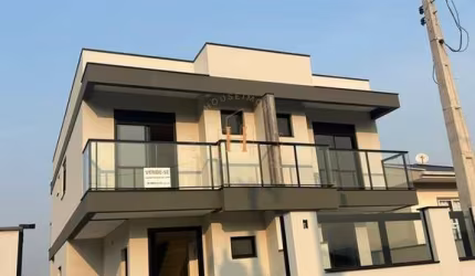 Casa com 3 quartos à venda na Rua Helena Shmtiz da Silva, 90, São Sebastião, Palhoça por R$ 695.000