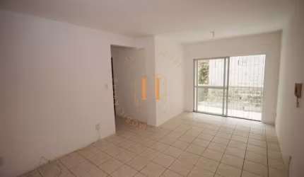 Apartamento com 3 quartos à venda na Rua João Pio Duarte Silva, 864, Córrego Grande, Florianópolis por R$ 750.000