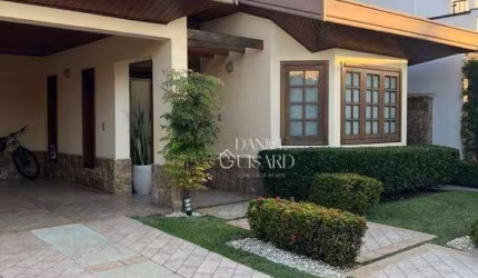 Casa com 3 dormitórios à venda, 360 m² por R$ 1.700.000,00 - Condomínio Taubaté Village  - Taubaté/SP