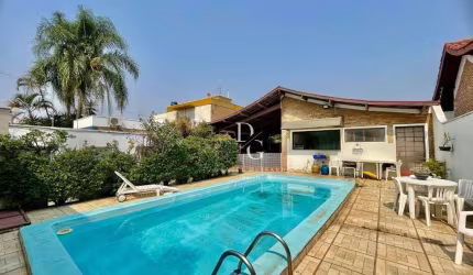Casa com 4 dormitórios à venda, 450 m² por R$ 1.057.000,00 - Jardim das Nações - Taubaté/SP