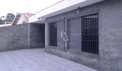 Casa com 3 dormitórios à venda, 180 m² por R$ 650.000,00 - Vila Jaboticabeira - Taubaté/SP