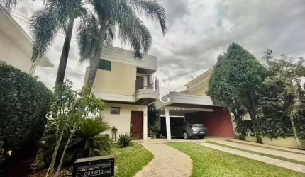 Sobrado com 4 dormitórios à venda, 306 m² por R$ 1.560.000,00 - Condomínio Taubaté Village  - Taubaté/SP