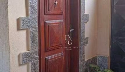 Casa com 2 dormitórios à venda, 110 m² por R$ 800.000,00 - Jardim das Nações - Taubaté/SP