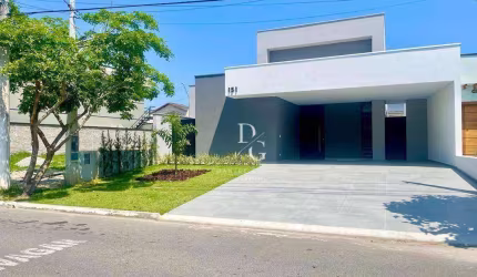 Casa com 3 dormitórios à venda, 180 m² por R$ 1.150.000,00 - Campos do Conde Chambord - Tremembé/SP