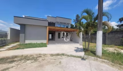 Casa com 3 dormitórios à venda, 160 m² por R$ 850.000,00 - Condomínio Residencial Alphaville - Taubaté/SP