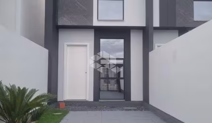 CASA SOBRADO À VENDA - 2 DORMITÓRIOS E 2 VAGAS DE GARAGEM EM TIJUCAS - SC