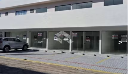 SALA COMERCIAL À VENDA NO CENTRO DE TIJUCAS