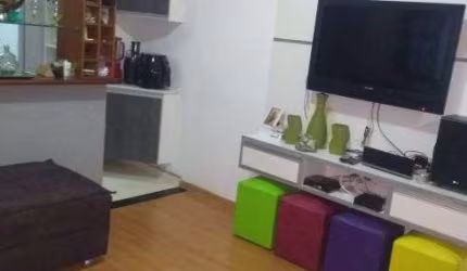 Linda casa toda , reformada ,Imóvel para venda tem 84 metros quadrados com 2 quartos