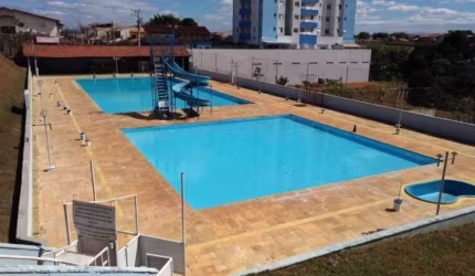 Apartamento para venda possui 50 metros quadrados com 2 quartos