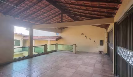 Casa com 4 dormitórios à venda, 252 m² por R$ 770.000,00 - Parque das Américas - Mauá/SP