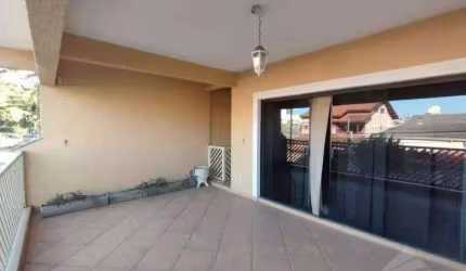 Sobrado com 4 dormitórios à venda, 380 m² por R$ 950.000,00 - Jardim Guapituba - Mauá/SP