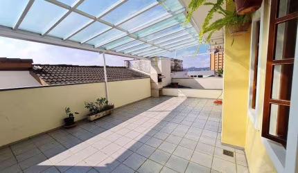 Sobrado à venda, 234 m² por R$ 1.350.000,00 - Matriz - Mauá/SP