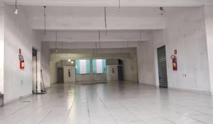 Salão para alugar, 280 m² por R$ 3.750,00/mês - Jardim Zaira - Mauá/SP