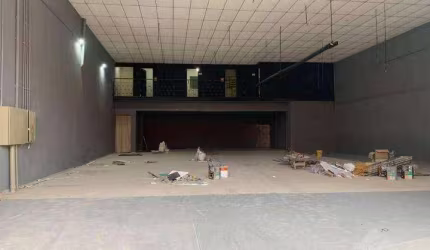 Galpão para alugar, 560 m² por R$ 16.000,00/mês - Matriz - Mauá/SP