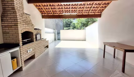 Sobrado com 3 dormitórios à venda, 300 m² por R$ 790.000,00 - Jardim Anchieta - Mauá/SP